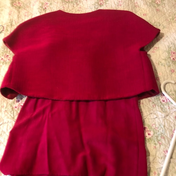 Tops - Picture 4 of 4